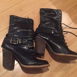 Black boots!!!!